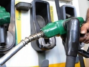 البكور ينفي إيقاف دخول مادة البنزين إلى محافظة السويداء