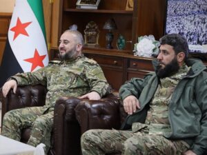 وزير الدفاع يبحث مع محافظ طرطوس تعزيز التعاون بين المؤسسة العسكرية والمجتمع المدني