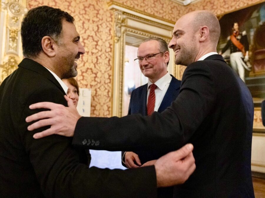 المذهان: التكريم الدولي تقدير لكل من أسهم بإظهار ملف قيصر وإيصاله للعالم