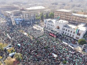 حماة تعيد سيرتها الأولى وتسجّل أكبر فعالية شعبية منذ 2011