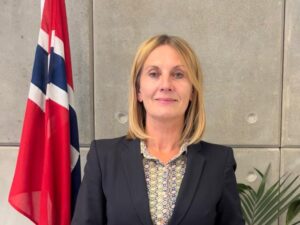 السفيرة النرويجية تدين هجمات الاحتلال الإسرائيلي على لبنان وسوريا