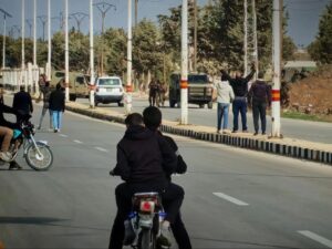 إصابة ثلاثة مدنيين برصاص الاحتلال الإسرائيلي في بلدة خان أرنبة بريف القنيطرة