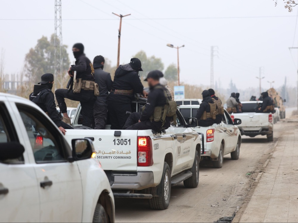 اللاذقية.. الأمن الداخلي يلقي القبض على متورطين بجرائم حرب وأعمال تحريض