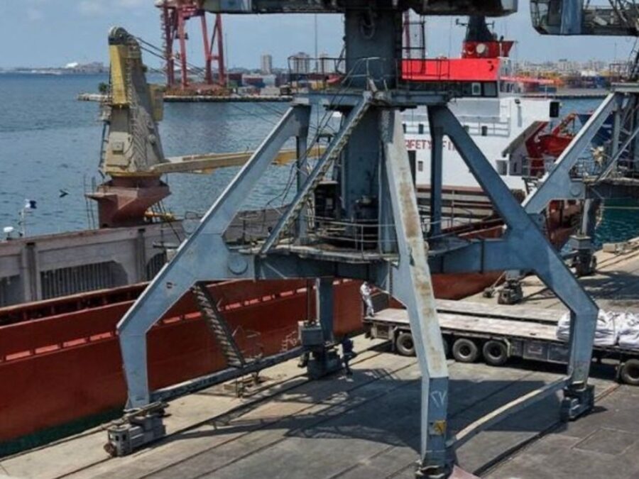 المنافذ البرية والبحرية: قرار بمعالجة أوضاع السيارات في المنافذ الحدودية والمناطق الحرة