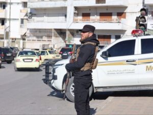 قائد أمن اللاذقية: وقوع إصابات في صفوف المدنيين وقوات الأمن برصاص جهة مجهولة