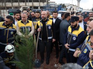 وزارة الطوارئ تطلق حملة تشجير واسعة لزرع 11 ألف شجرة في حلب وريفها