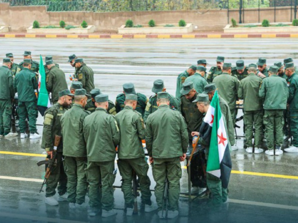 منتسبو وزارة الداخلية يحتفلون بذكرى التحرير ويؤكدون على روح الوحدة الوطنية