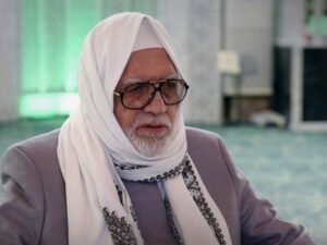 مفتي سوريا: الثورة حققت أهدافها وانتقلت لمرحلة بناء الدولة