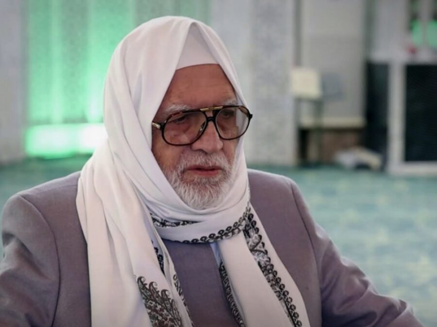 مفتي سوريا: الثورة حققت أهدافها وانتقلت لمرحلة بناء الدولة