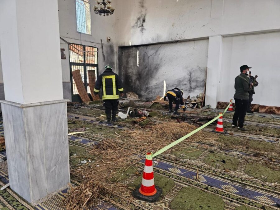 فلسطين والعراق تعبران عن تضامنهما مع سوريا بعد تفجير مسجد بحمص