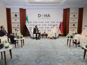 الرئيس الشرع يلتقي أمير دولة قطر على هامش منتدى الدوحة 2025