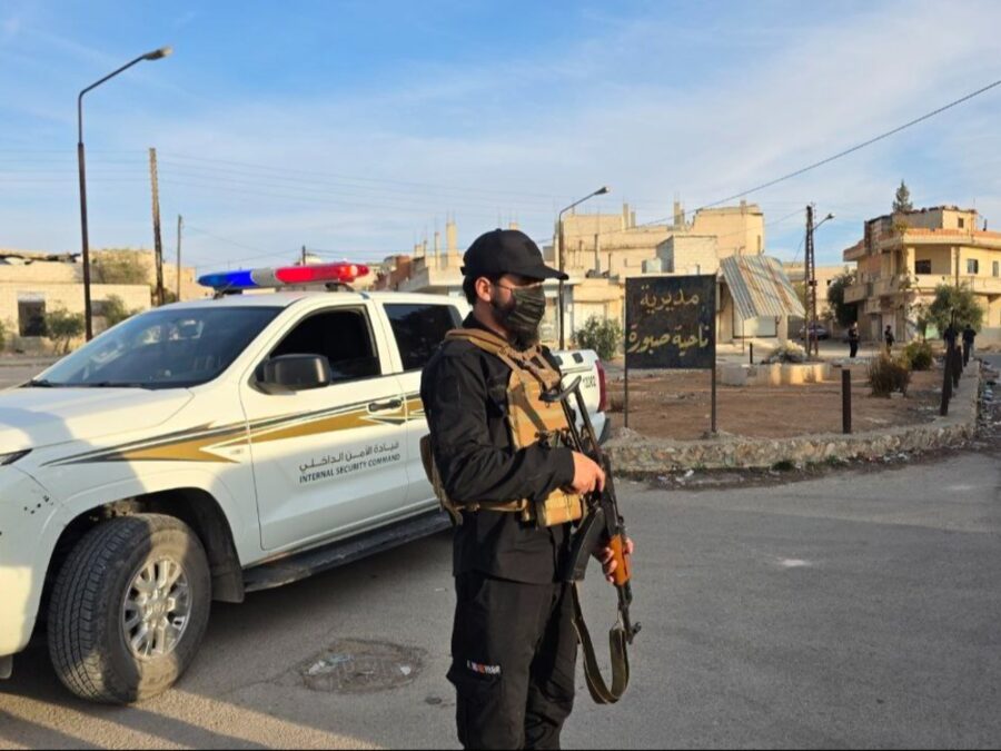 حماة.. انتشار أمني مكثف في الصبورة بعد مقتل شخصين بإطلاق نار