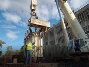 وزارة الطاقة تباشر تفكيك تجهيزات محطة قطينة تمهيداً لإغلاقها نهائياً