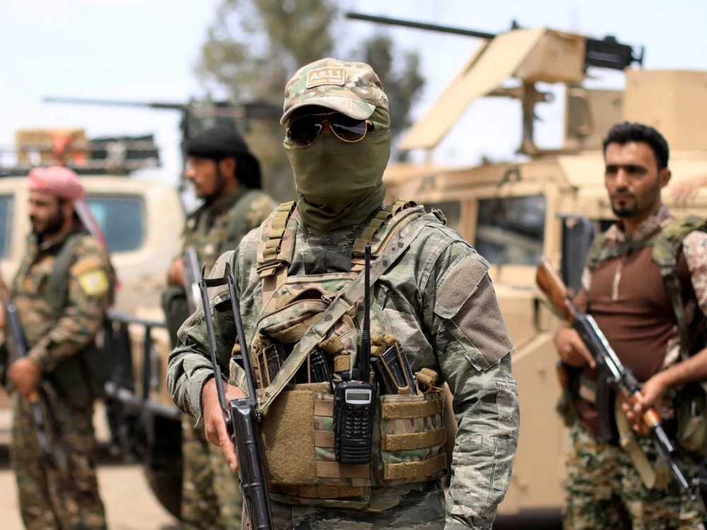 حلب.. قسد تشن حملة دهم واعتقالات في ريف مسكنة