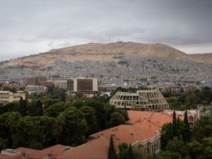 توقعات بهطولات مطرية وانخفاض على درجات الحرارة