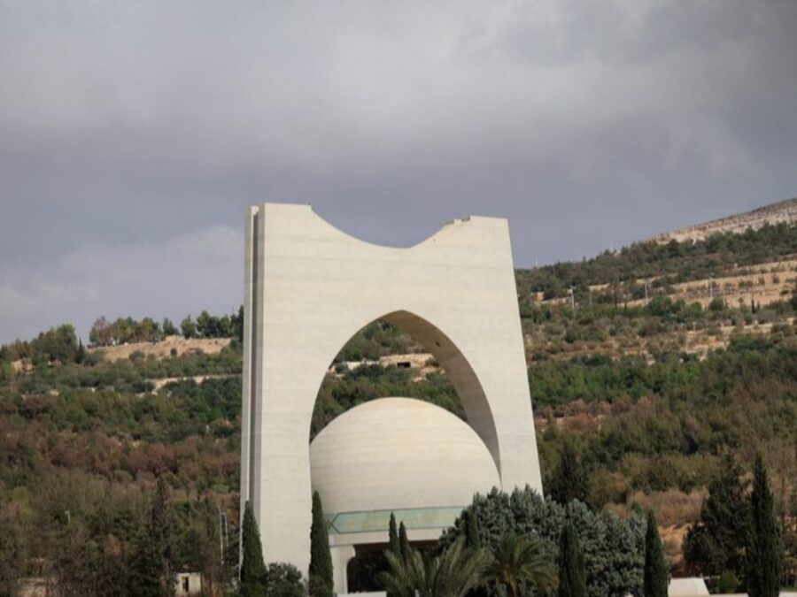 طقس غائم وانخفاض كبير في درجات الحرارة في بعض المناطق