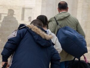 مفوضية اللاجئين: تيسير عودة 152 سورياً من ليبيا إلى دمشق