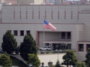 السفارة الأمريكية في سوريا تدين هجوم تدمر