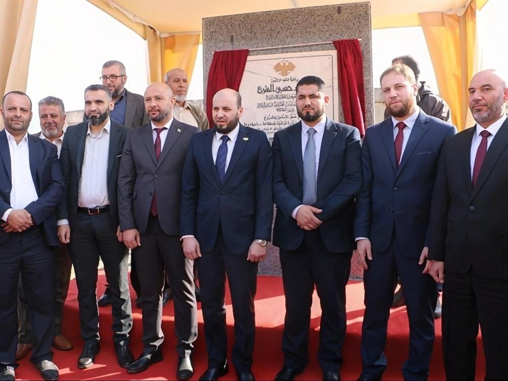 باستطاعة ١٠٠٠ ميغاواط.. وزير الطاقة يضع حجر الأساس لمحطة زيزون الحرارية