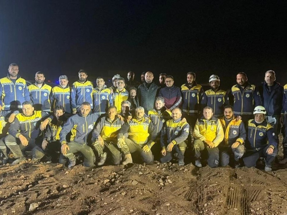 الدفاع المدني ينقذ طفلة سقطت في بئر بعمق 10 أمتار في ريف إدلب الشرقي