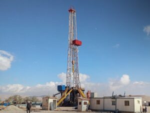 بدء حفر أول بئر استكشافية للغاز في التواني بريف دمشق