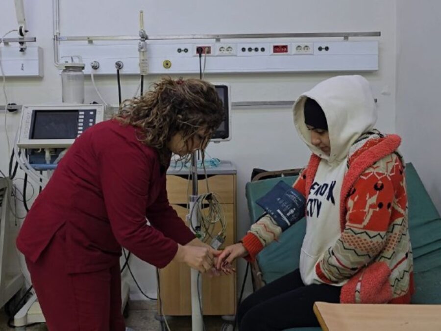 الدفاع المدني بريف حمص يكشف تفاصيل عمليات إنقاذ سوريين على الحدود اللبنانية