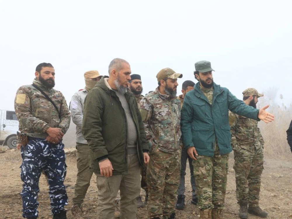 وفد عسكري سوري - تركي يطلع على موقع مقترح لإنشاء جسر في دير الزور