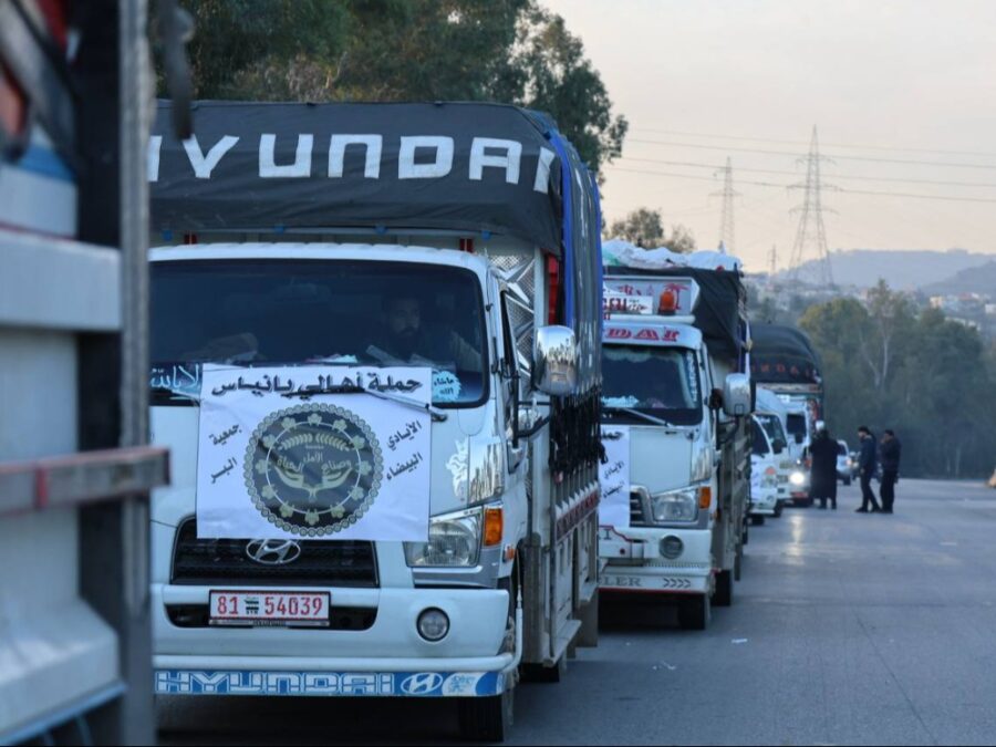 ضمن حملة "طرطوس الخير".. انطلاق قافلة مساعدات إلى مخيمات الشمال