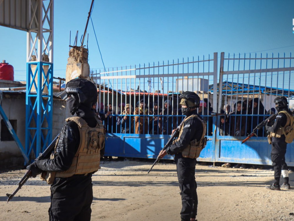 الداخلية: مناطق مخيم الهول والسجون الأمنية التي تم الانتشار فيها حديثاً مناطق أمنية محظورة