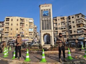 بدء نقل عناصر تنظيم "قسد" إلى شرق الفرات.. وحلب تستعد لإعادة الحياة إلى أحيائها الشرقية