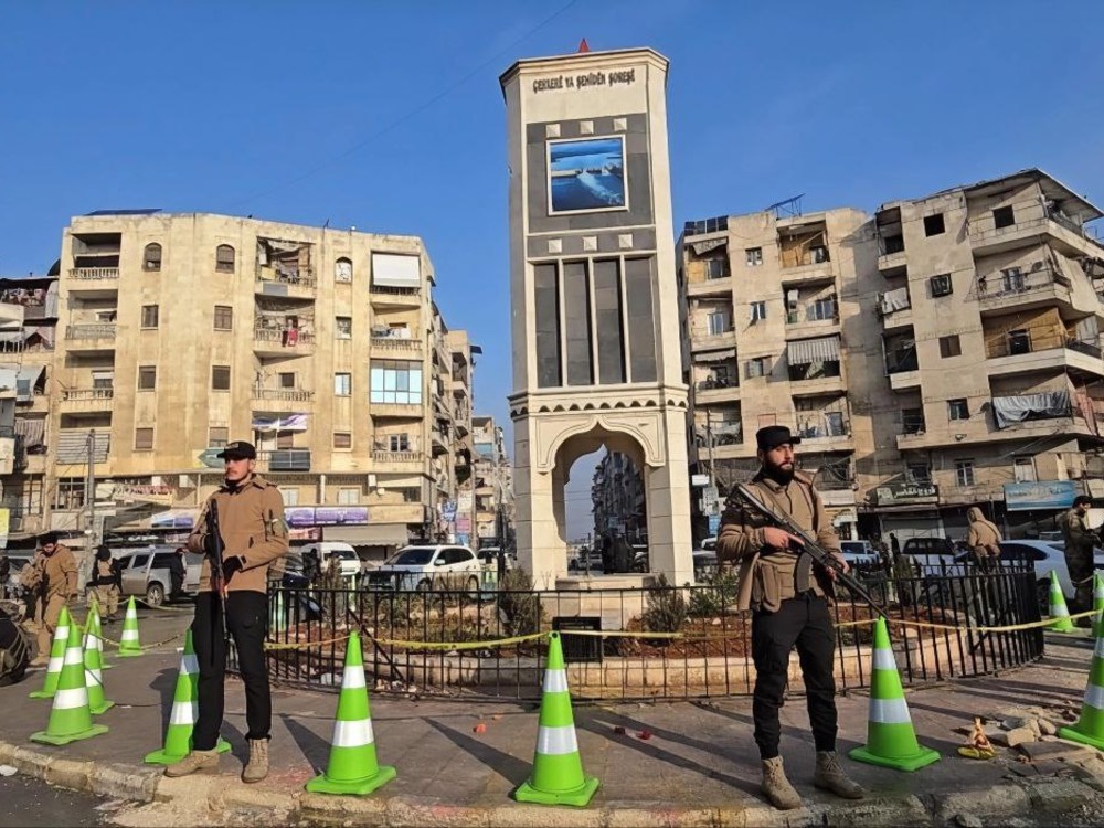 بدء نقل عناصر تنظيم "قسد" إلى شرق الفرات.. وحلب تستعد لإعادة الحياة إلى أحيائها الشرقية