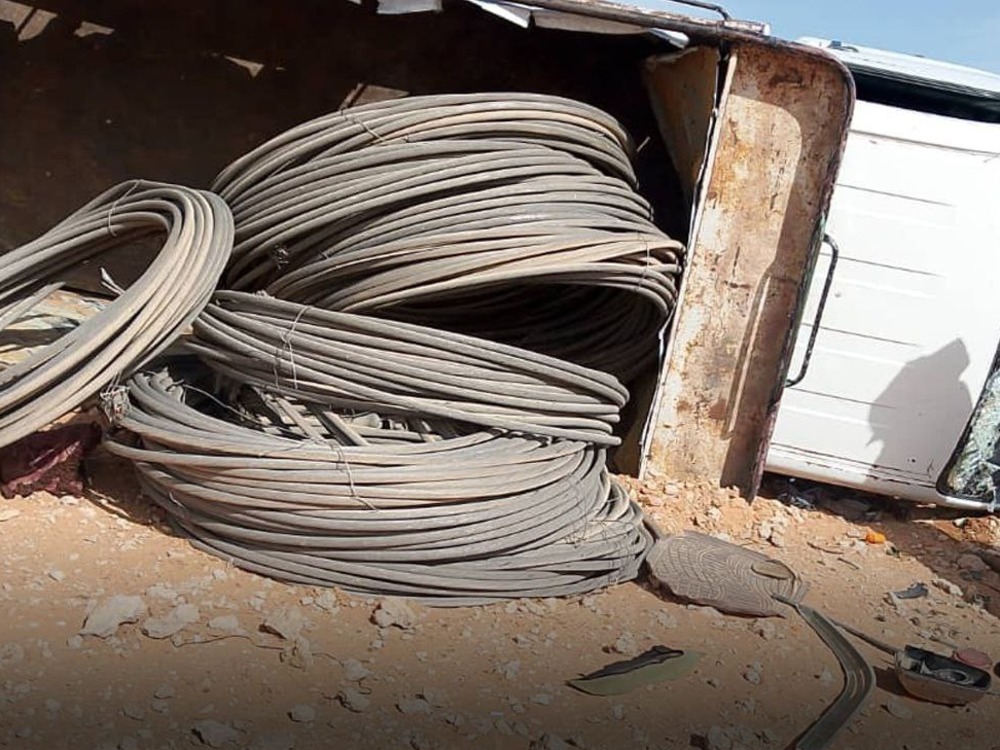 دير الزور.. قوى الأمن تستعيد كمية من المواد الكهربائية المسروقة في بادية الدوير