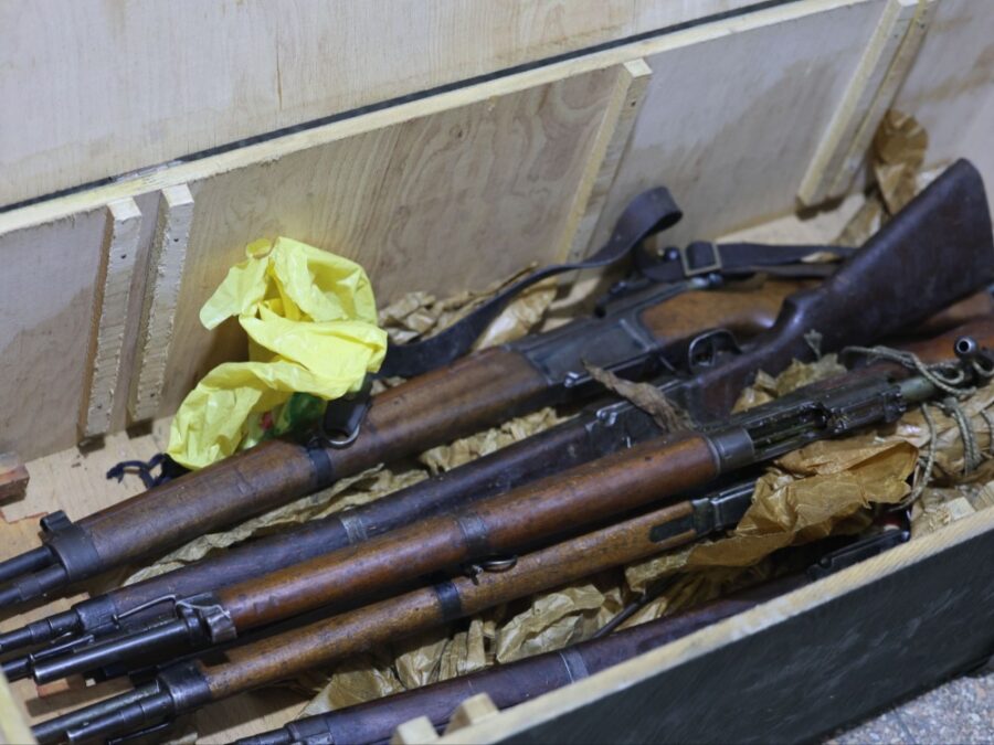 دمشق.. القبض على شخصين متورطين بسرقة قطع سلاح أثرية من المتحف الوطني