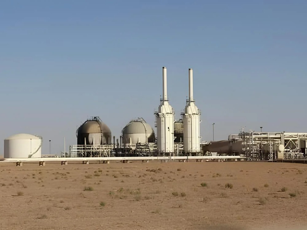 مسلحون محليون يسيطرون على حقلي كونيكو والجفرة بريف دير الزور