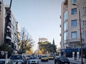 طقس بين الصحو والغائم صباحاً وأمطار تشمل معظم المناطق مساء