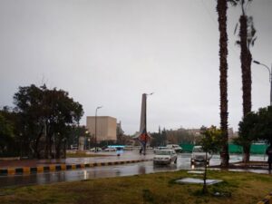 أجواء باردة وهطولات مطرية.. تنحسر تدريجياً اعتباراً من الغد
