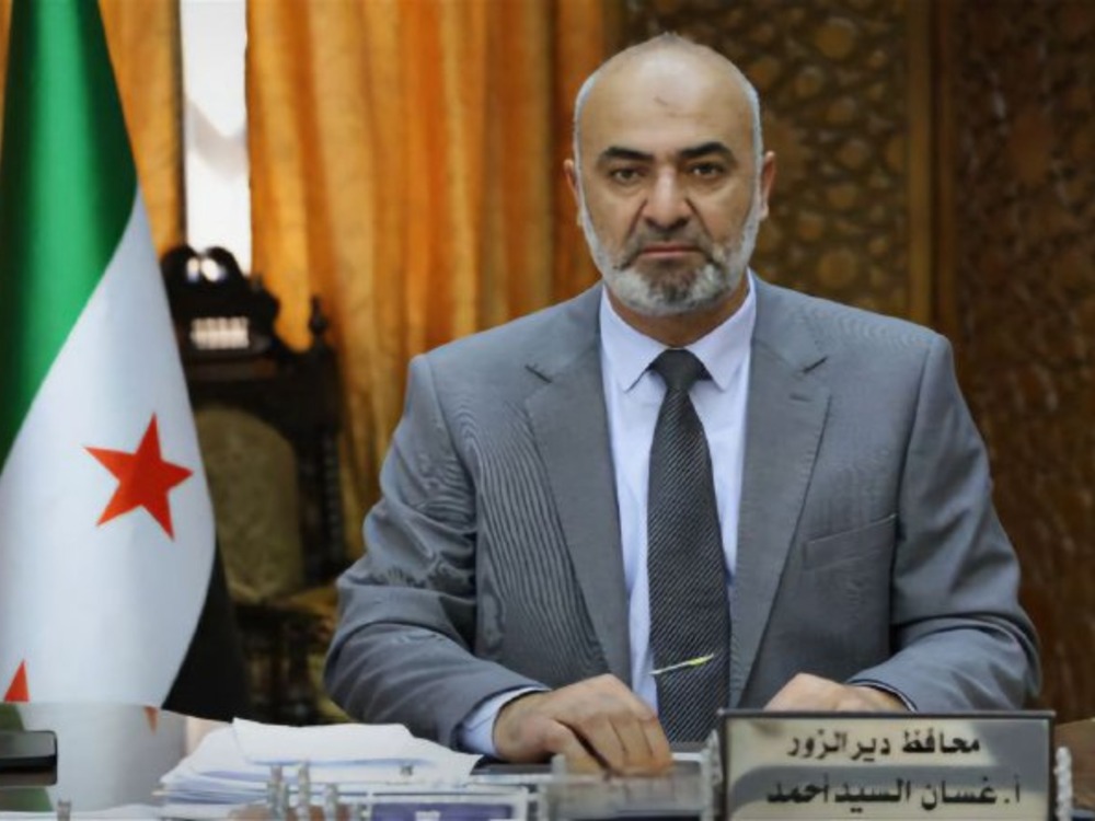 محافظ دير الزور: انهيار تنظيم قسد أمام الانتفاضة الشعبية كان سريعاً