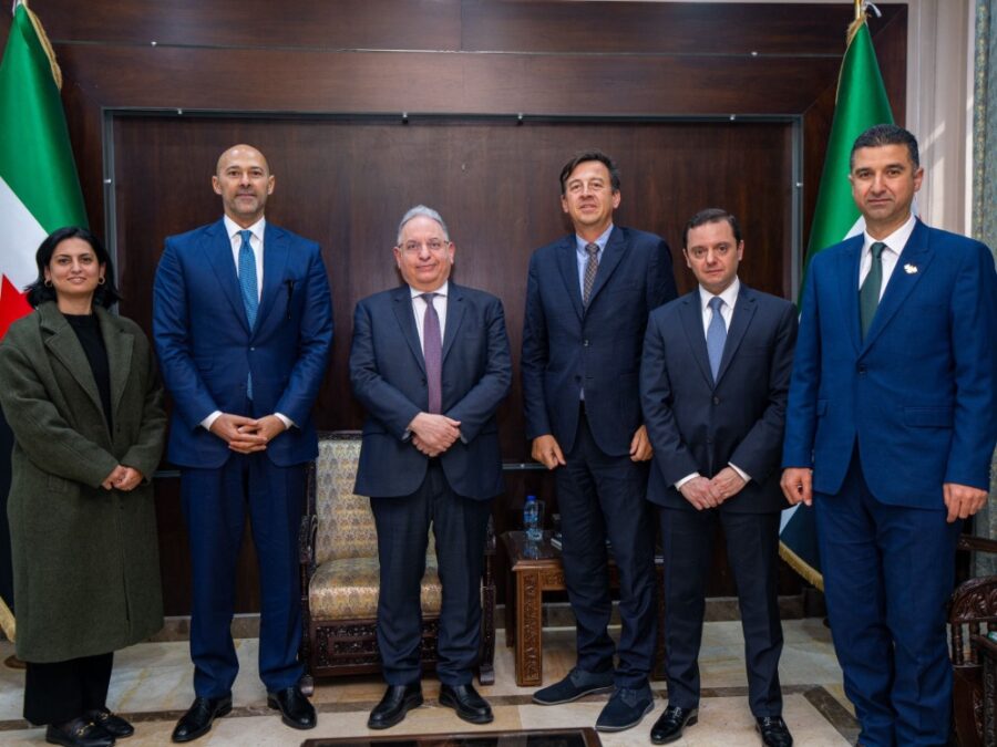 وزير المالية يبحث مع شركة أمريكية سبل تحديث السياسات المالية