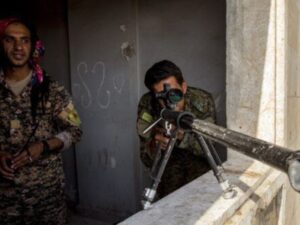 مصادر محلية للإخبارية: حملة اعتقالات لقسد وعمليات قنص تقتل شاباً وطفلة بالحسكة