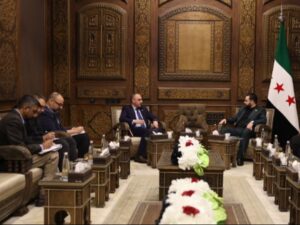 الداخلية والصليب الأحمر يبحثان تعزيز التعاون مع الإنتربول وإدارة السجون