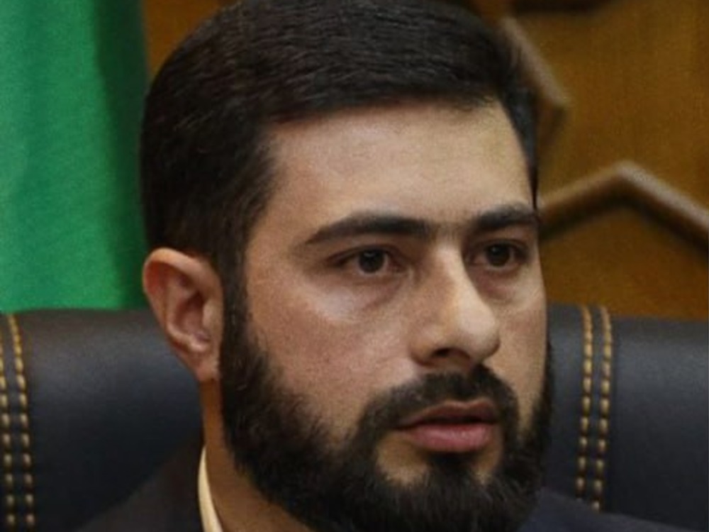 الأمن الداخلي في دير الزور يهنئ الأهالي باستعادة الأمن في مناطق شرق الفرات