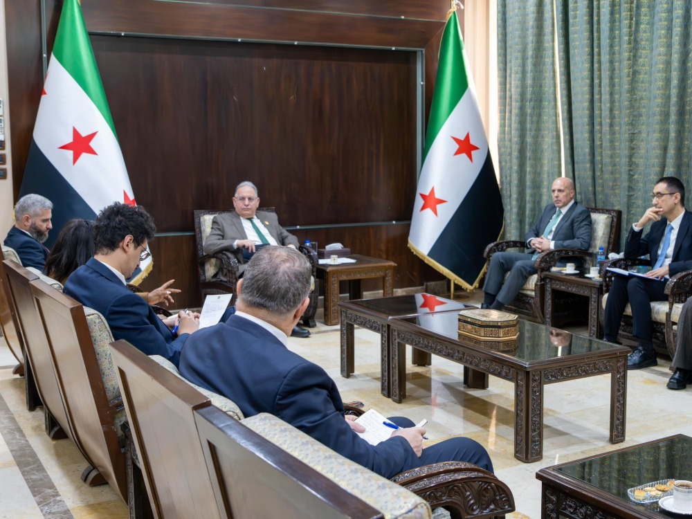 برنية يلتقي وفداً من مؤسسة التمويل الدولية.. بحثا إمكانية افتتاح مركز للمؤسسة في دمشق