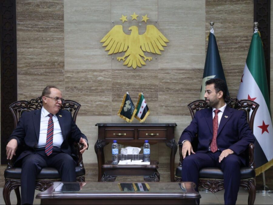 الصحة والتعليم العالي تبحثان دمج المعاهد الصحية وتطوير مخرجاتها المهنية