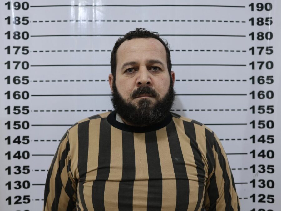 درعا.. القبض على متورط بأعمال إجرامية وابتزاز أثناء عهد النظام البائد