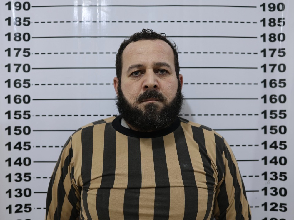 درعا.. القبض على متورط بأعمال إجرامية وابتزاز أثناء عهد النظام البائد