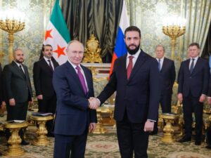 الرئيس الشرع يبحث مع نظيره الروسي في موسكو تعزيز العلاقات والتنسيق المشترك