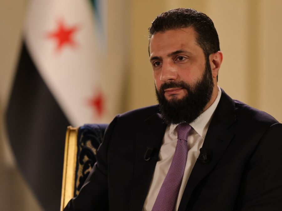 الرئيس الشرع: سياسة تنظيم قسد تحرم سوريا من ثرواتها