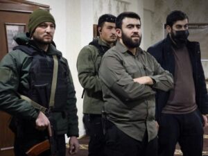 قائد الأمن الداخلي بحلب يلتقي منشقين عن قسد