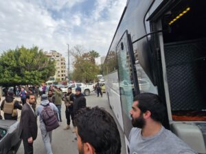 اللاذقية.. الإفراج عن ٣٩ موقوفاً لم يثبت تورطهم بارتكاب انتهاكات بحق الشعب السوري