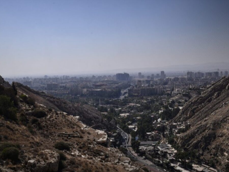 طقس شتوي بارد في عموم البلاد ومنخفض جوي يبدأ تأثيره الجمعة